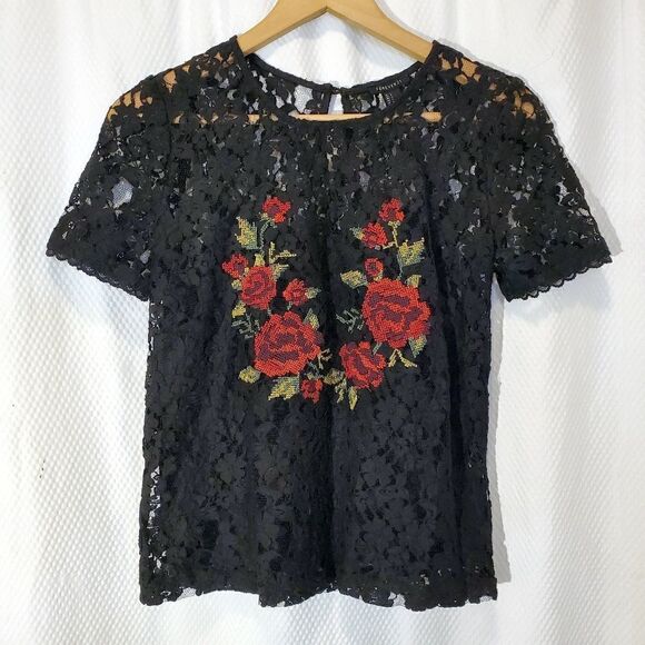 Forever 21 Tops - 𝅺FOREVER 21 Lace Blouse Embroided Siz…